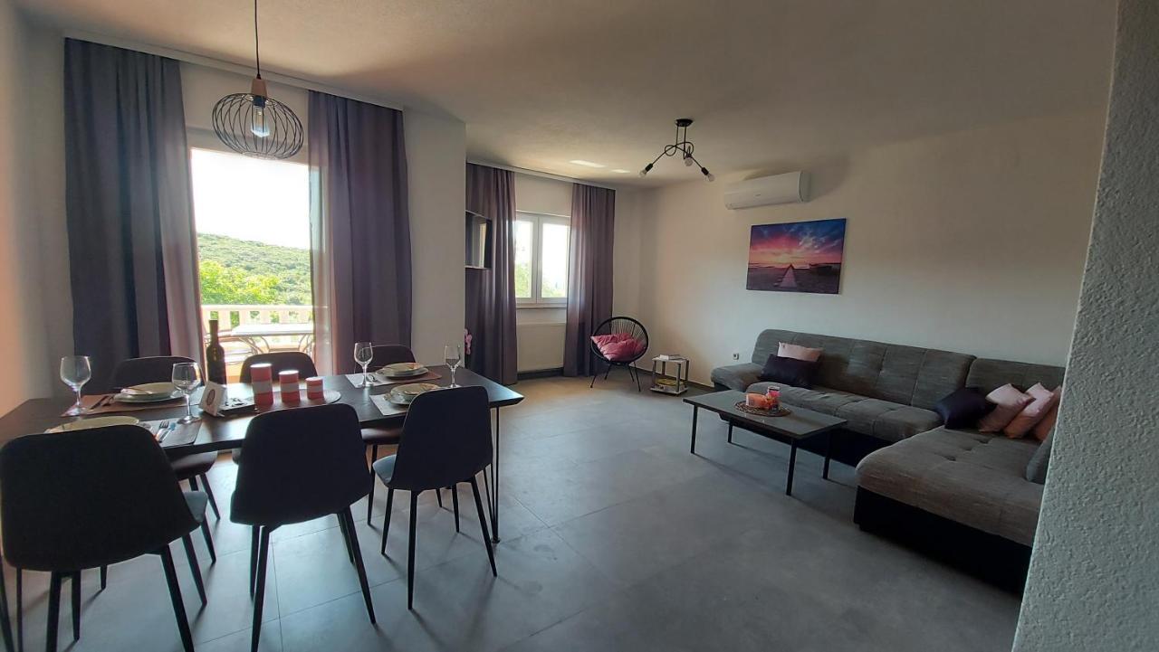 Apartments Vidovic Sveti Petar  Buitenkant foto